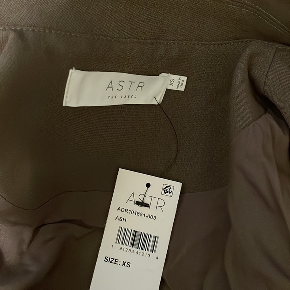 NWT ASTR the Label Suit Dress - Picture 4 of 7